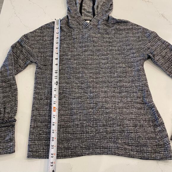 Lululemon‎ Extra Mile Hoodie Pullover Grey Black White size 2 - Picture 9 of 10